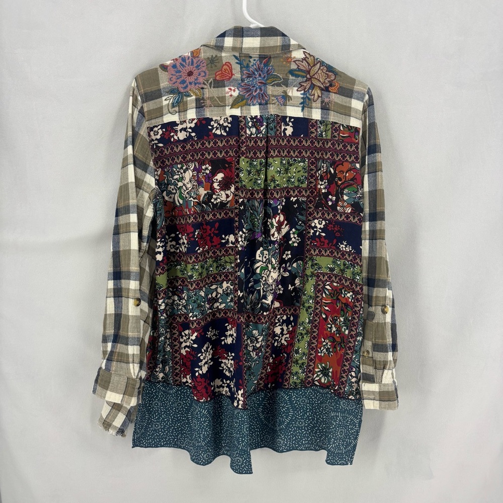 John Mark Plaid Patchwork Embroidered Button Fron… - image 3